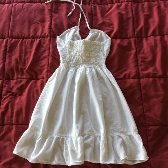 WHITE LINEN DRESS - Picture 2 of 4